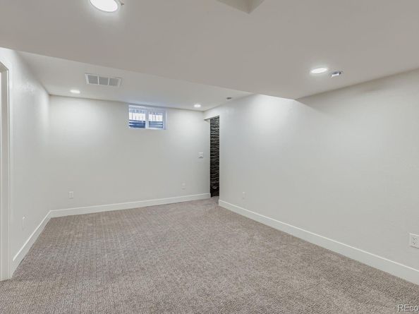 1450 Joliet Street, Aurora CO 80010