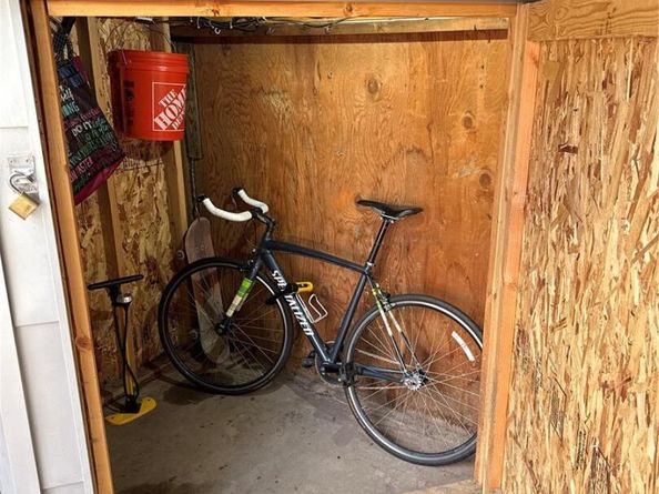 Undisclosed Address #3605276, Boulder CO 80302