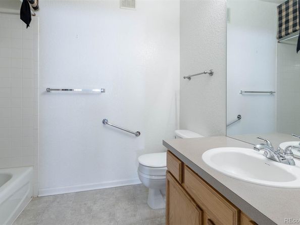 3220 Boulder Circle 103, Broomfield CO 80023