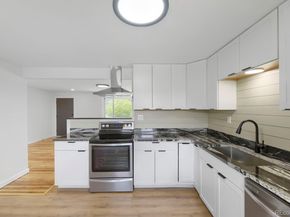 900 S Yarrow Street, Lakewood CO 80226