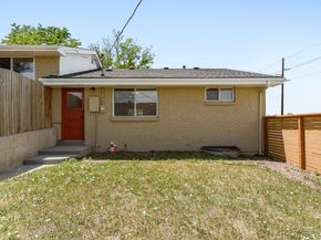 900 S Yarrow Street, Lakewood CO 80226
