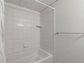 2231 S Vaughn Way 216B, Aurora CO 80014