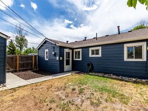 1000 Worchester Street, Aurora CO 80011