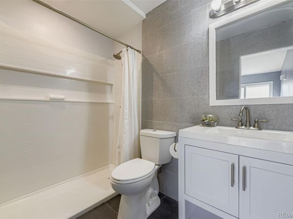 381 S ames F304, Denver CO 80226