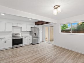1347 S Crystal Way, Aurora CO 80012