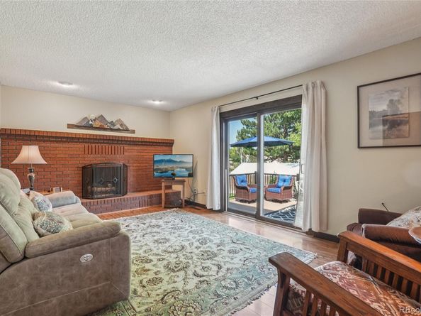 2244 Vivian Street, Longmont CO 80501