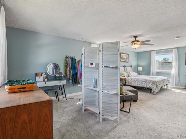 2244 Vivian Street, Longmont CO 80501