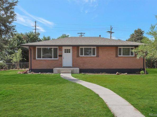 2904 W Chenango Avenue, Englewood CO 80110
