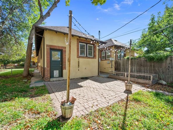 2353 S Lincoln Street, Denver CO 80210