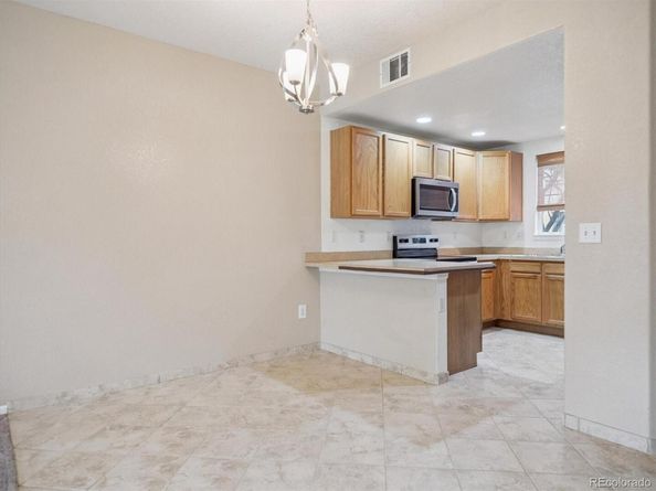 2142 S Fulton Circle 101, Aurora CO 80247