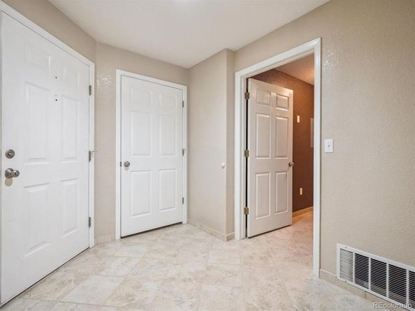 2142 S Fulton Circle 101, Aurora CO 80247