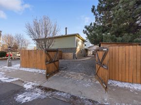 Undisclosed Address #5379444, Longmont CO 80501