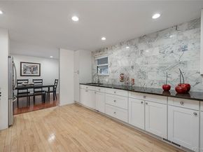 Undisclosed Address #5379444, Longmont CO 80501