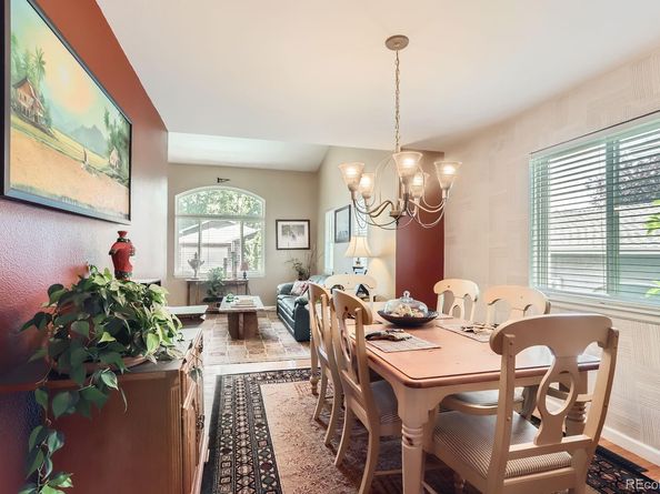 811 Brookside Drive, Longmont CO 80504