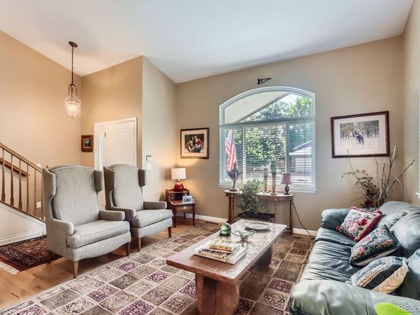 811 Brookside Drive, Longmont CO 80504