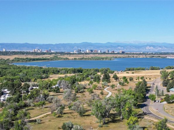 4242 S Blackhawk Circle 4D, Aurora CO 80014