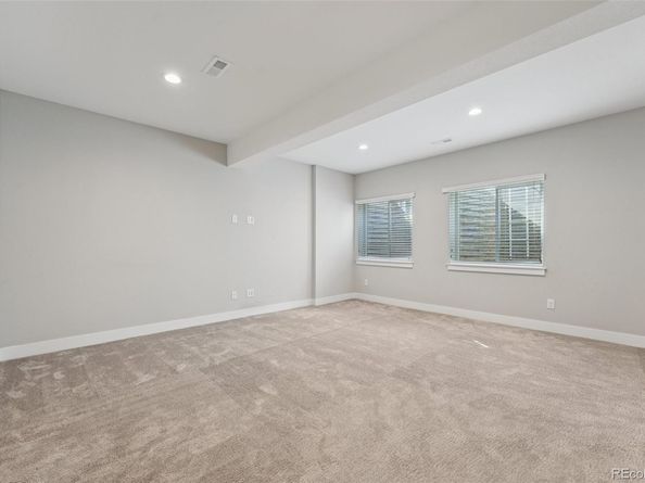 793 Robert Street, Longmont CO 80503