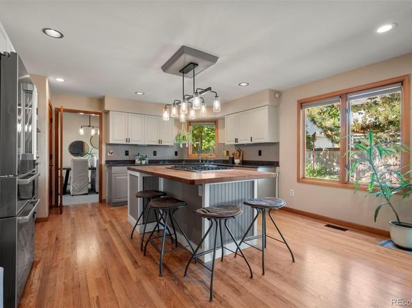 749 Apple Court, Louisville CO 80027