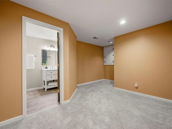 749 Apple Court, Louisville CO 80027