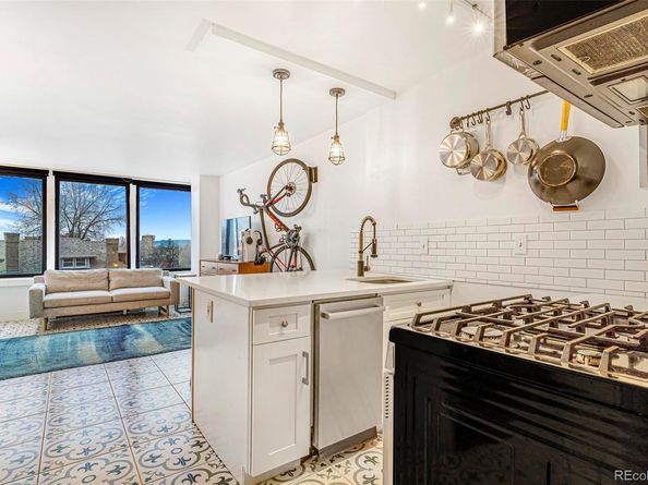 789 N Clarkson Street 406, Denver CO 80218