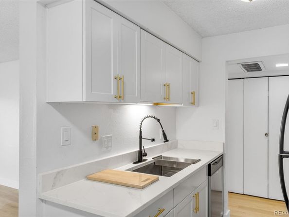 7755 E Quincy Avenue 303A5, Denver CO 80237