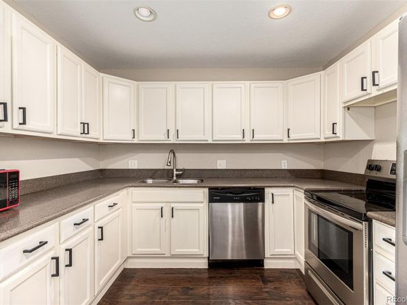 15716 E Temple Place, Aurora CO 80015