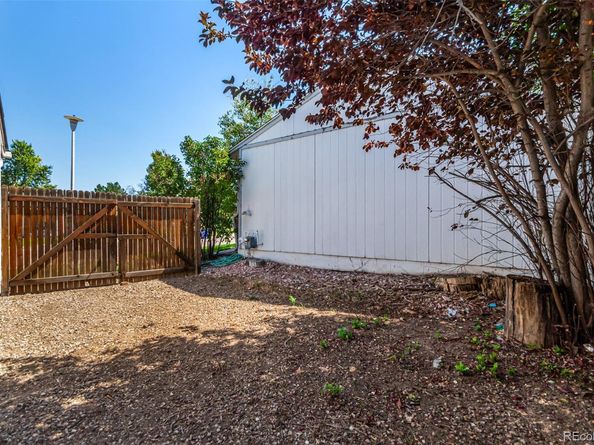 15716 E Temple Place, Aurora CO 80015
