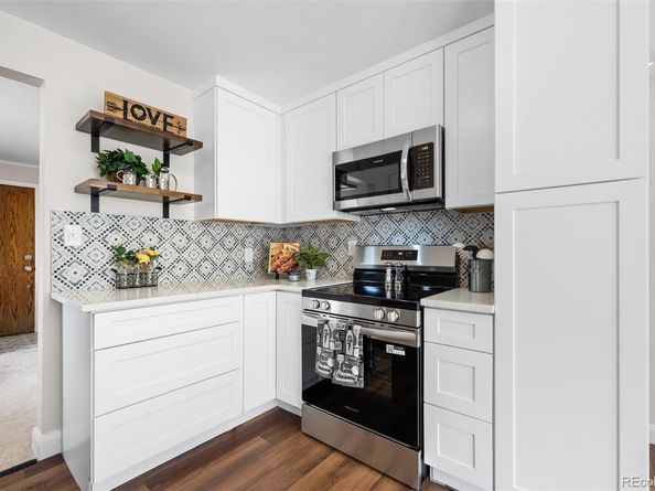 12742 E Park Lane Drive, Aurora CO 80011