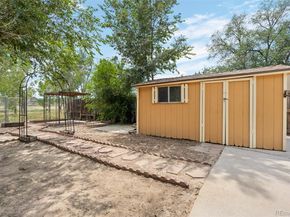 12742 E Park Lane Drive, Aurora CO 80011