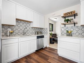 12742 E Park Lane Drive, Aurora CO 80011