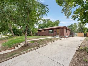 12742 E Park Lane Drive, Aurora CO 80011
