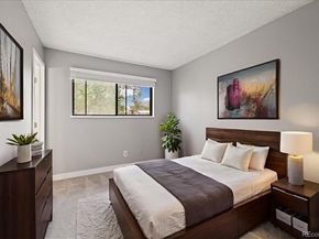 1231 S Crystal Way, Aurora CO 80012