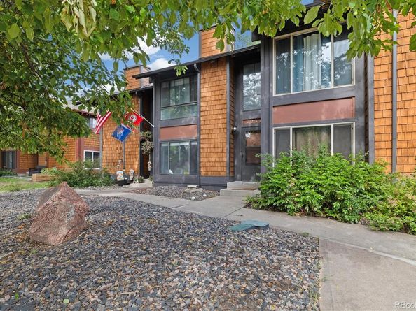 1231 S Crystal Way, Aurora CO 80012