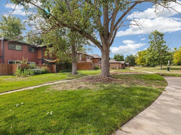 1231 S Crystal Way, Aurora CO 80012