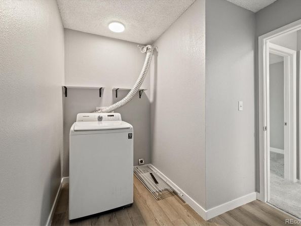 1231 S Crystal Way, Aurora CO 80012