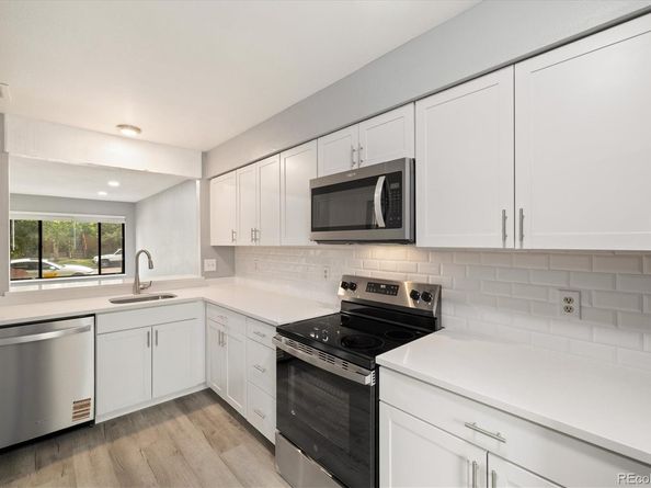 1231 S Crystal Way, Aurora CO 80012