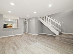 1231 S Crystal Way, Aurora CO 80012