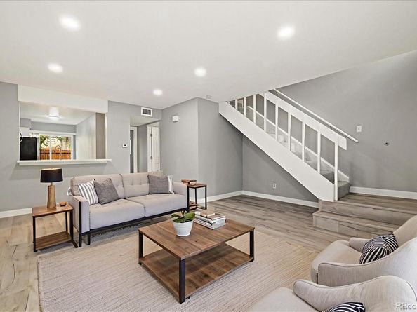 1231 S Crystal Way, Aurora CO 80012