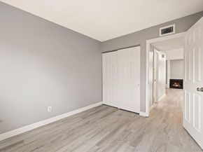 1231 S Crystal Way, Aurora CO 80012