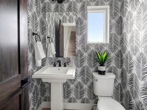 888 S Valentia Street 16101, Denver CO 80247