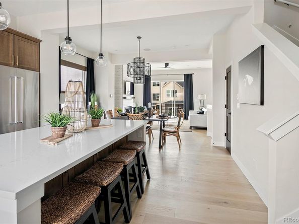 888 S Valentia Street 16101, Denver CO 80247