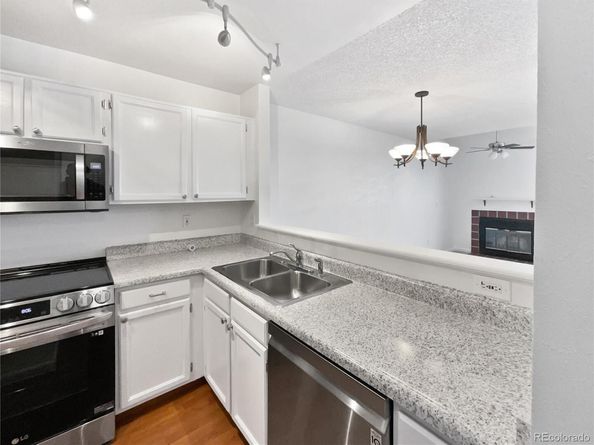 6852 S Dover Way, Littleton CO 80128