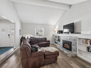 2711 S Oakland Circle E, Aurora CO 80014