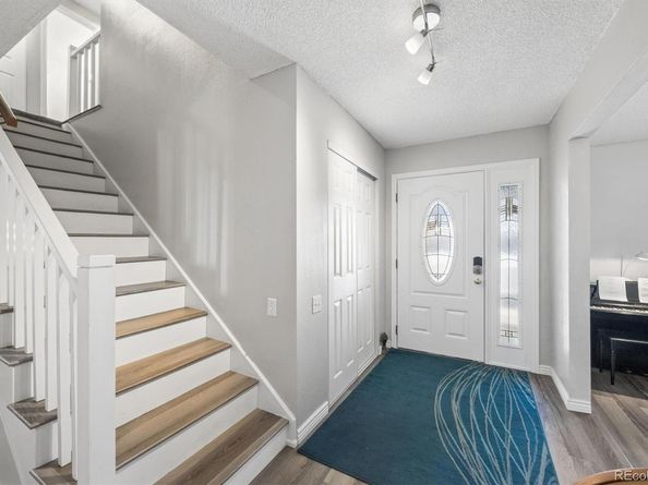 2711 S Oakland Circle E, Aurora CO 80014