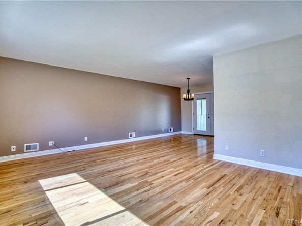 10469 Ronald Lane, Northglenn CO 80234