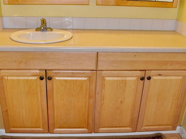 1300 S Parker Road 208, Denver CO 80231