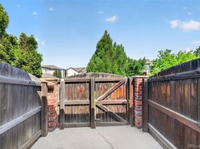 878 S Kalispell Circle 101, Aurora CO 80017