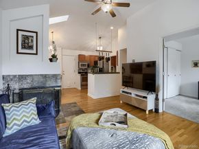 2199 S Scranton Way 201, Aurora CO 80014