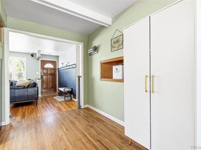 424 S Uvalda Circle, Aurora CO 80012