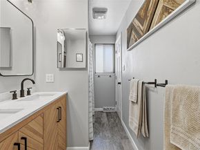 424 S Uvalda Circle, Aurora CO 80012